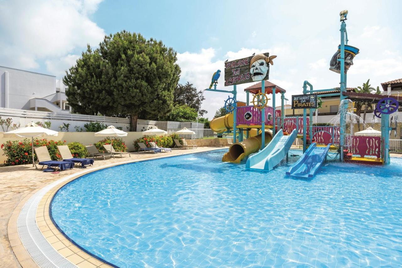 Atlantica Aeneas Resort Ayia Napa Ngoại thất bức ảnh