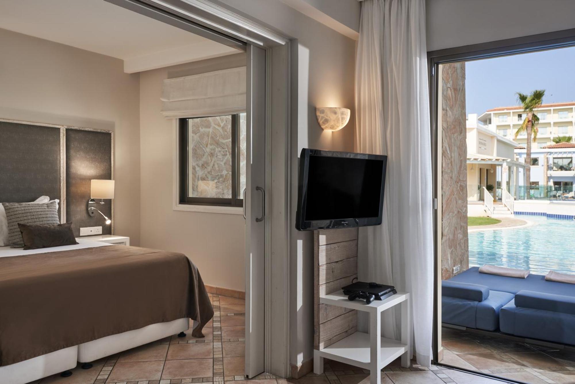 Atlantica Aeneas Resort Ayia Napa Ngoại thất bức ảnh