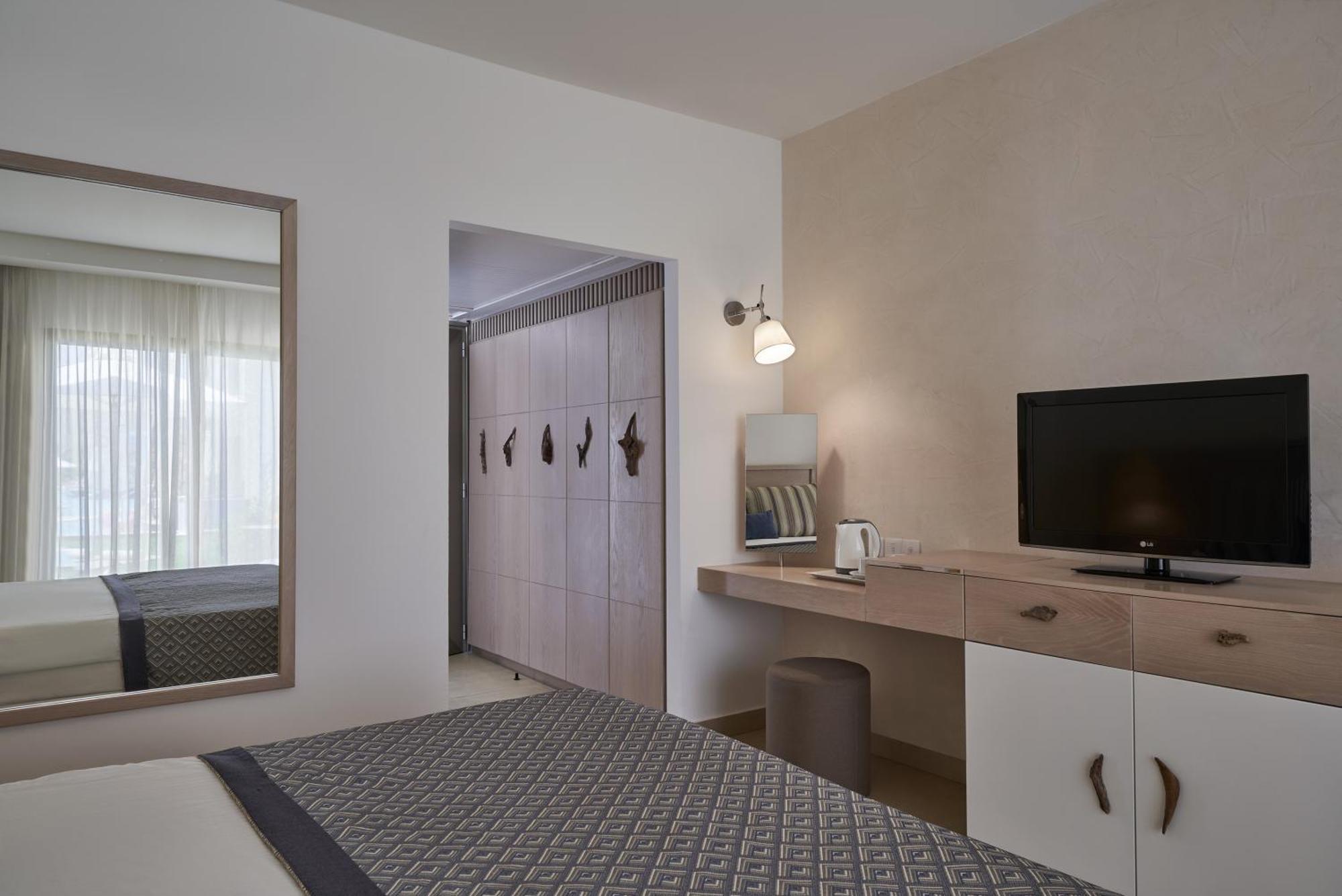 Atlantica Aeneas Resort Ayia Napa Ngoại thất bức ảnh